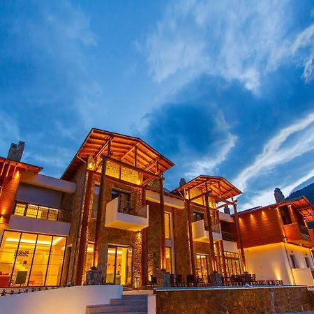 Irenes Resort Káto Loutrákion Dış mekan fotoğraf