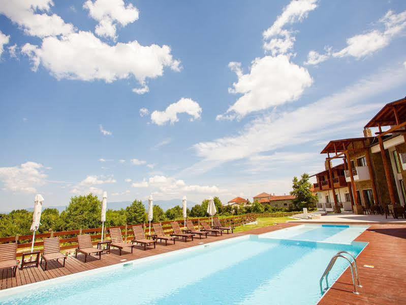 Irenes Resort Káto Loutrákion Dış mekan fotoğraf