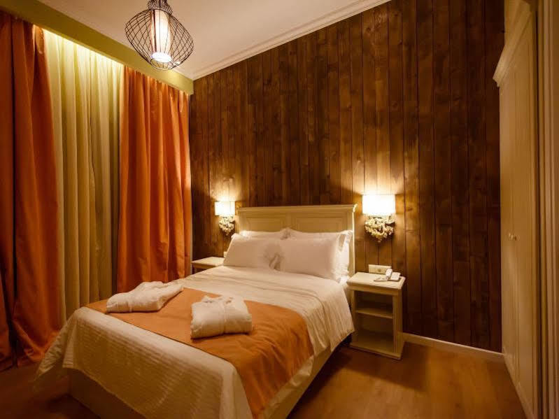 Irenes Resort Káto Loutrákion Dış mekan fotoğraf